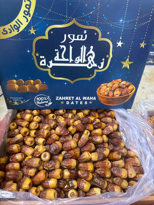 تمر الوادي فاخر طري نصف جاف  وزن الكرتونه 5كيلو